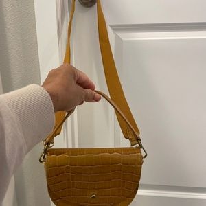 Madewell embossed leather crossbody small in mustard